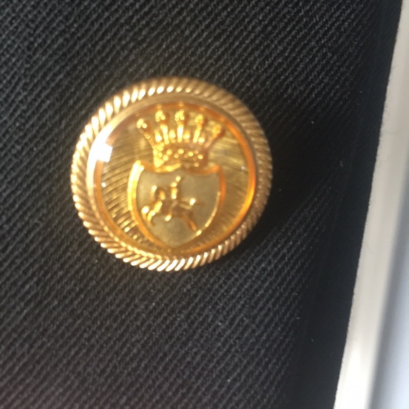 Black blazer - Picture 3 of 4